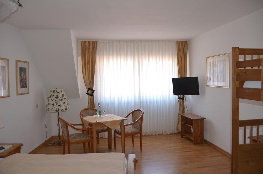Hotel Feiden Garni Ediger-Eller Esterno foto